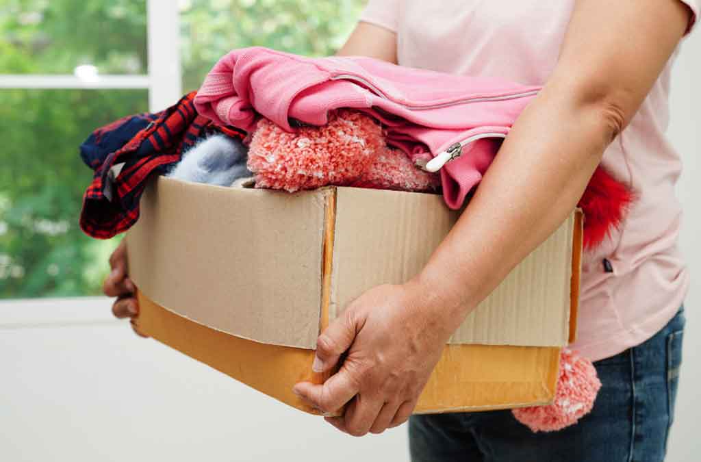 caja ordenar casa sucia y desordenada