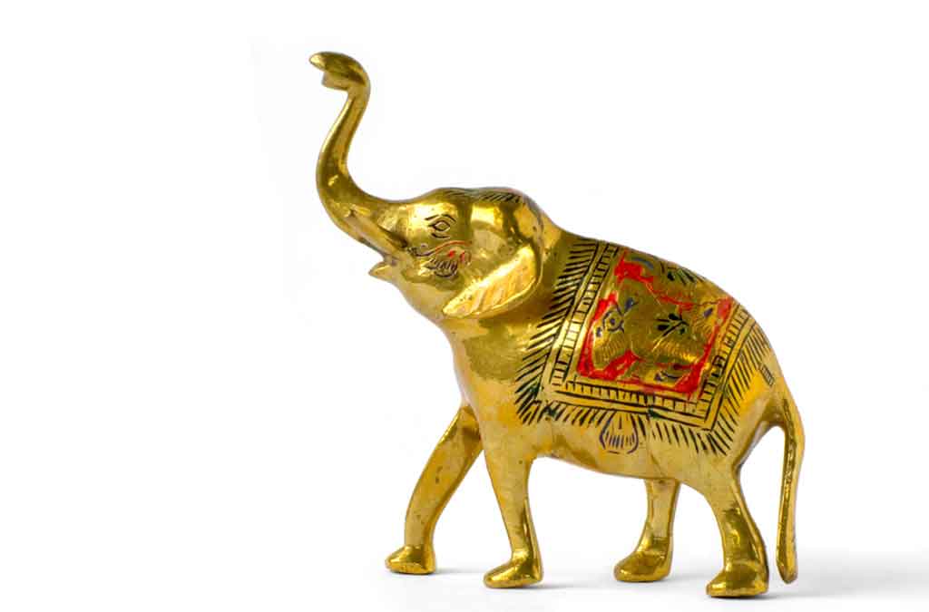 elefante dorado abundancia feng shui